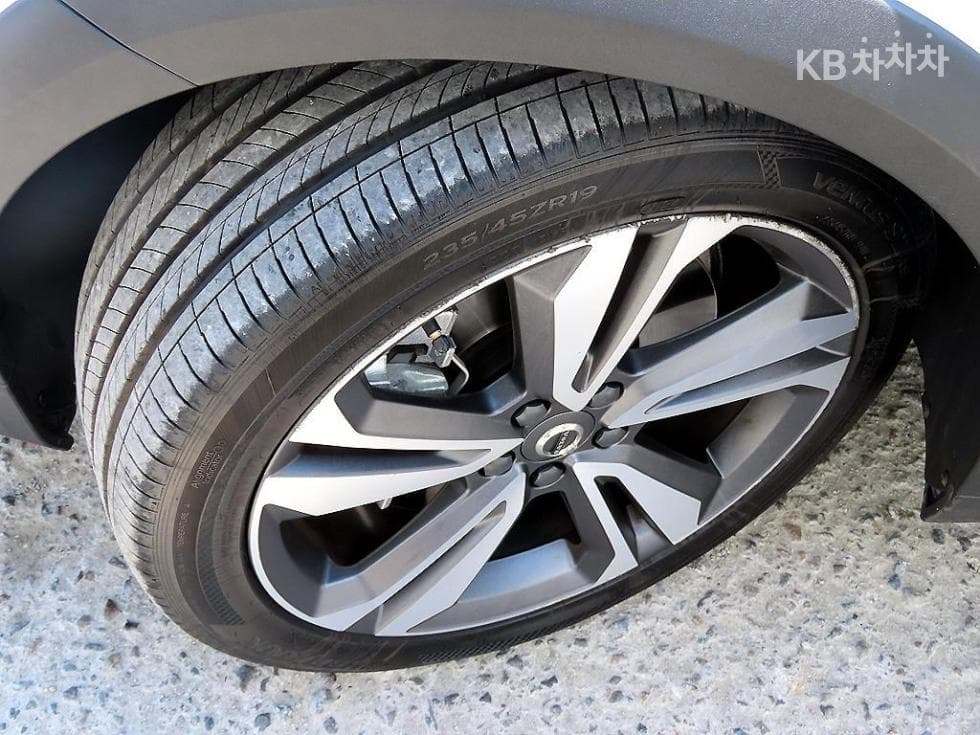 Volvo V60 CC(Second generation)B5 AWD Pro - 20