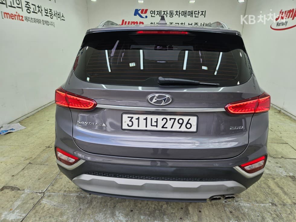 Hyundai Santa Fe TMDiesel 2.0 2WD Exclusive Special (special feature/edition) - 6