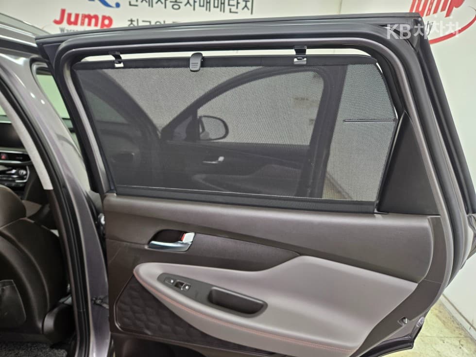 Hyundai Santa Fe TMDiesel 2.0 2WD Exclusive Special (special feature/edition) - 29