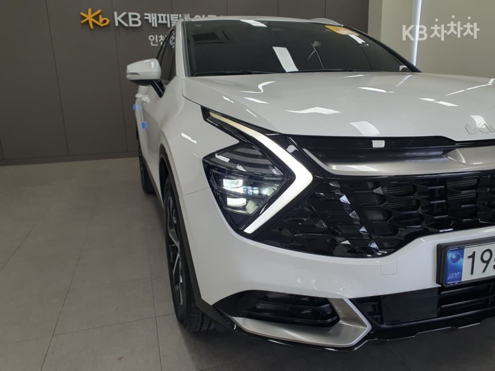 Kia The All New Sportage Hybrid1.6 Turbo HEV Prestige - 24