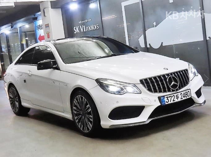 Mercedes-Benz New E-Class E200 Coupe C207(13~) - Image 1