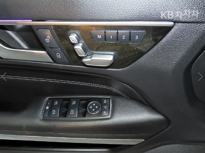 Mercedes-Benz New E-ClassE200 Coupe C207 - 14
