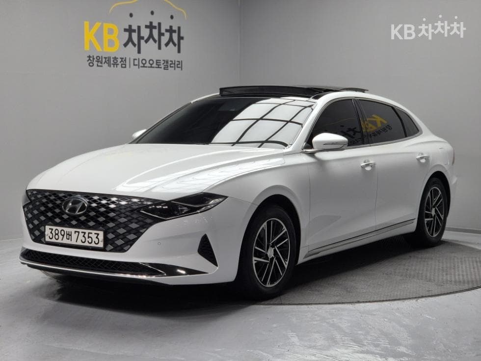 Hyundai The New (facelift) Grandeur (Azera) LPi 3.0 Rental car Modern - Image 1