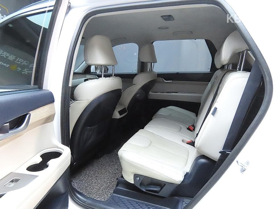 Hyundai Palisade3.8 Gasoline 8-seater Prestige - 11