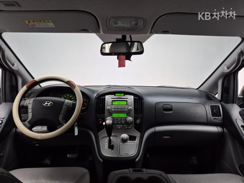 Хюндай Гранд Старекс12-местен Комби CVX 4x4 Premium - 7