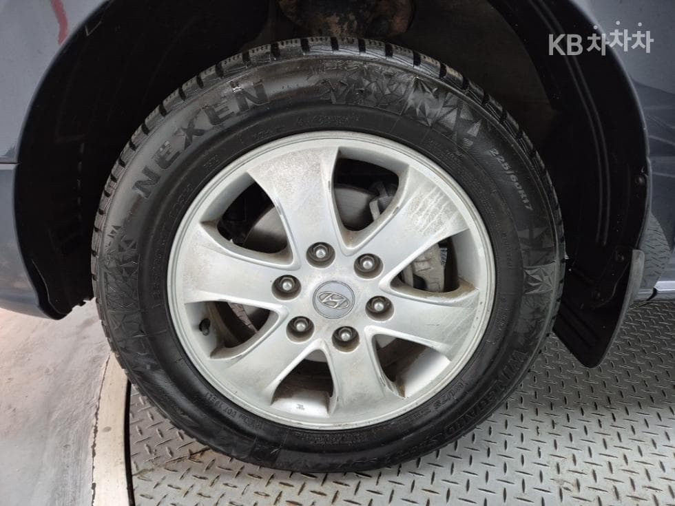 Хюндай Гранд Старекс12-местен Комби CVX 4x4 Premium - 19