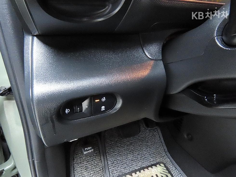 Hyundai Casper1.0 Turbo Gasoline 디 에센셜 - 12