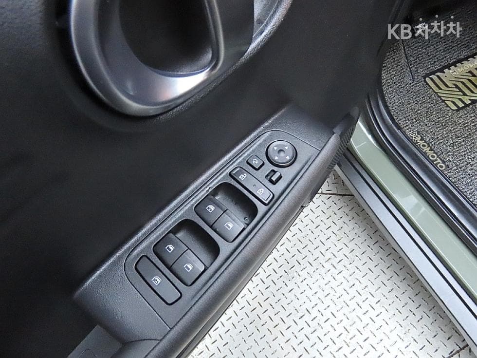Hyundai Casper1.0 Turbo Gasoline 디 에센셜 - 13