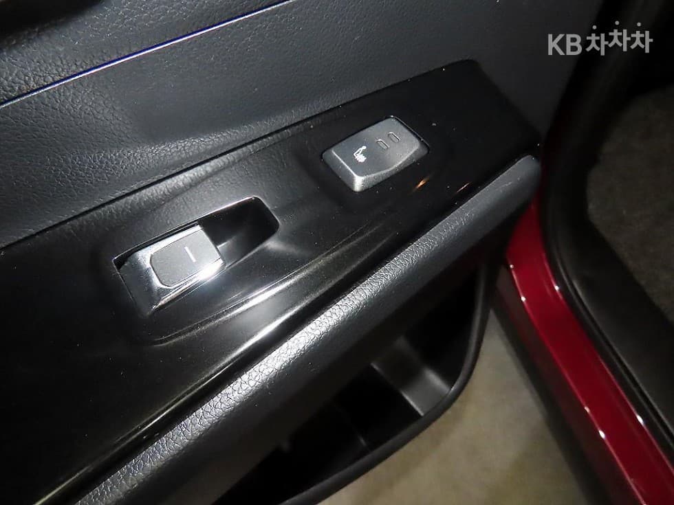 KG Mobility 올New코란도1.5 Gasoline 2WD C5 - 14