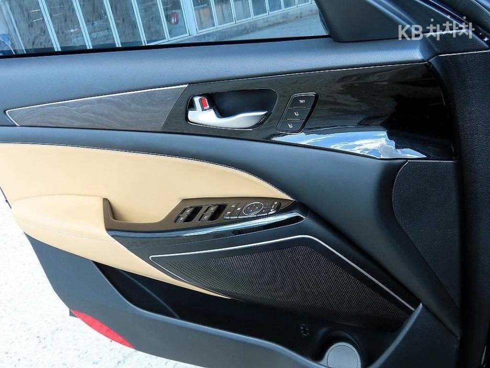 Kia K7 Premiere3.0 GDi Noblesse - 11