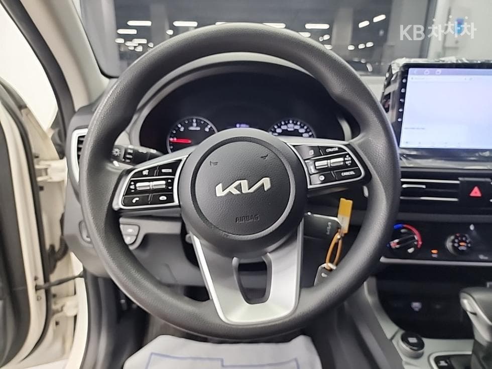 Киа Seltos1.6 Дизел 4x4 Тренди - 9