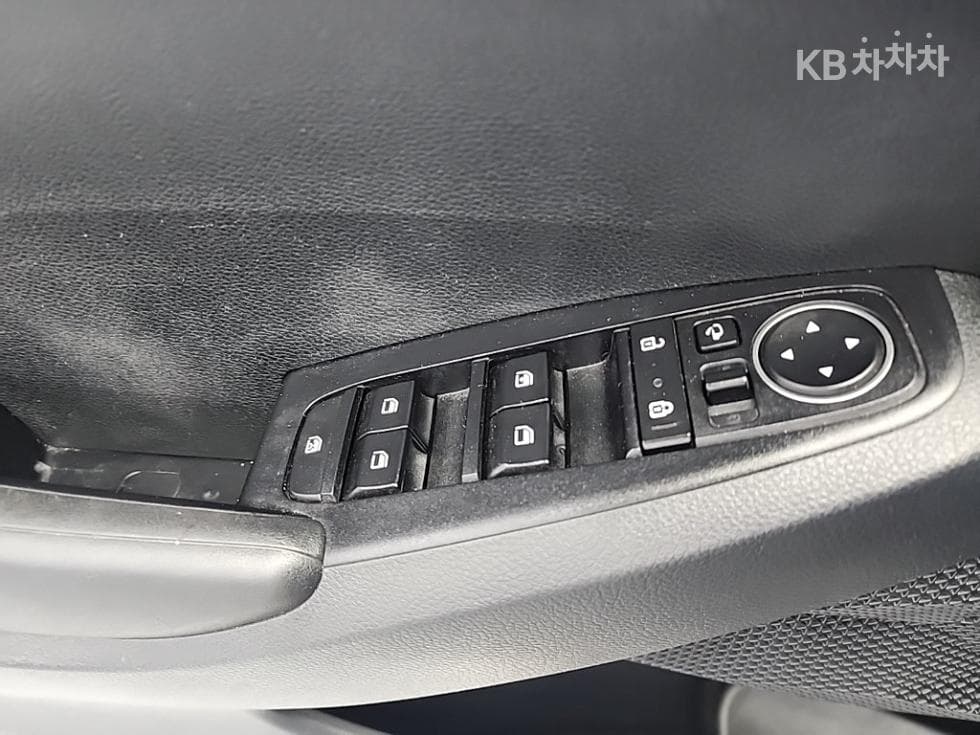 Киа Seltos1.6 Дизел 4x4 Тренди - 15