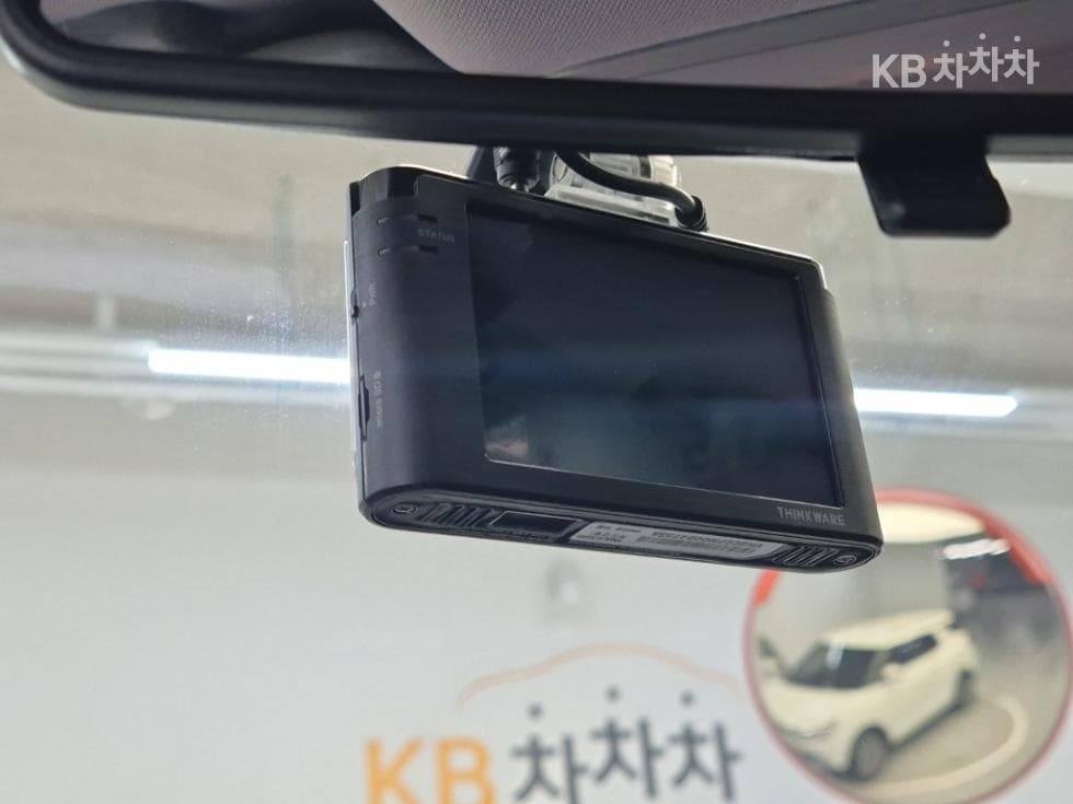 КейДжи Мобилити Тиволи AirБензин 2WD IX - 15
