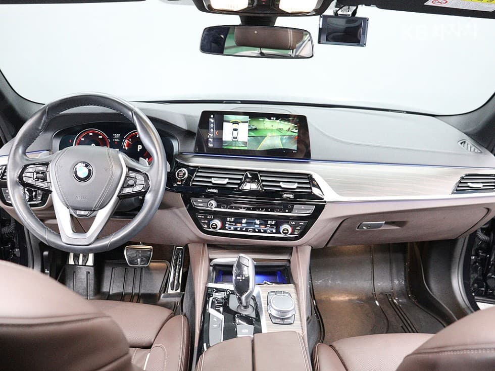 BMW 올Нов5 Серия (G30)520d M Sport Plus - 13