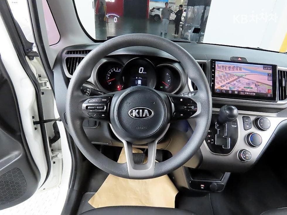 Kia The New (facelift) Ray (van)1.0 Gasoline Standard - 9
