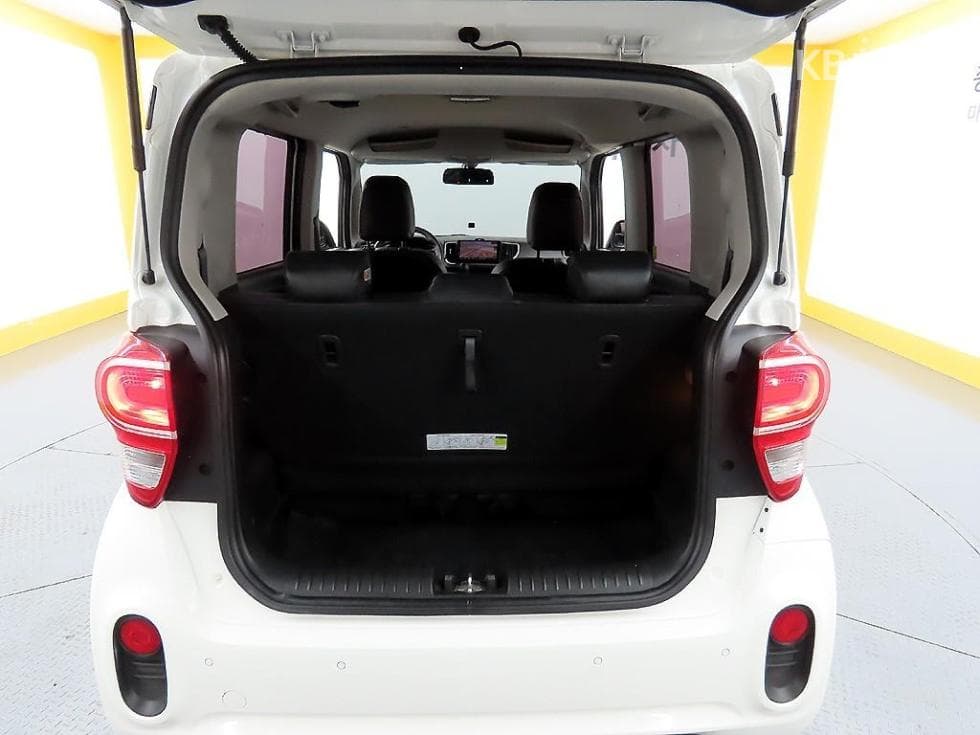 Kia The New (facelift) Ray (van)1.0 Gasoline Standard - 18