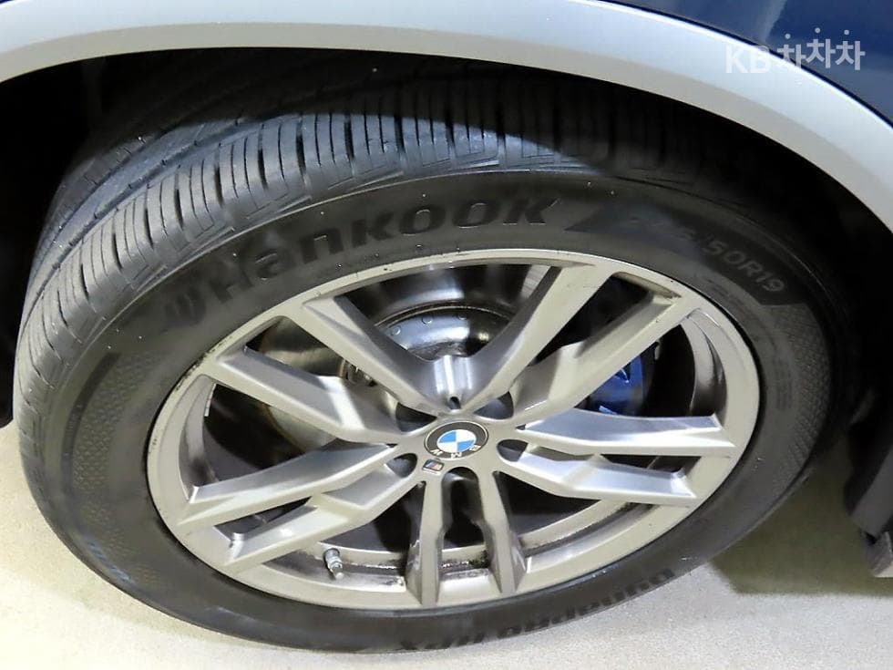 BMW New X4 (G02)xDrive 20i M Sport X - 20