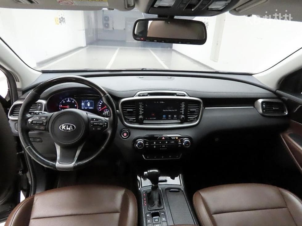 Kia All NewSorentoDiesel 2.0 2WD Noblesse - 6