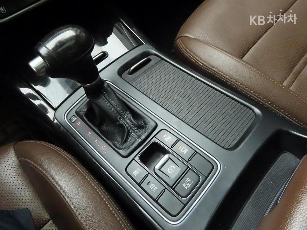 Kia All NewSorentoDiesel 2.0 2WD Noblesse - 10