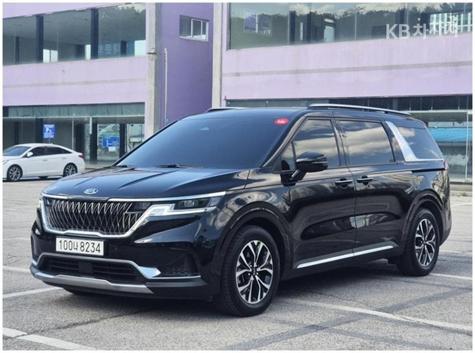 Киа Канивал 4-то поколение D2.2 9-местен Noblesse - Image 1