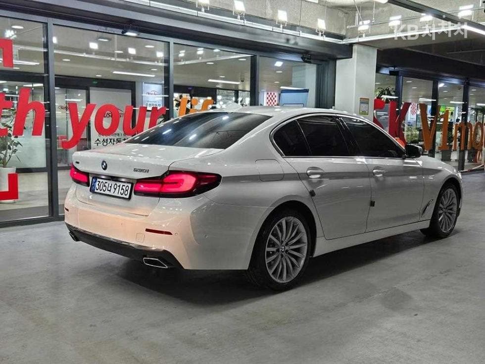 BMW 올Нов5 Серия (G30)530i xDrive Luxury - 4