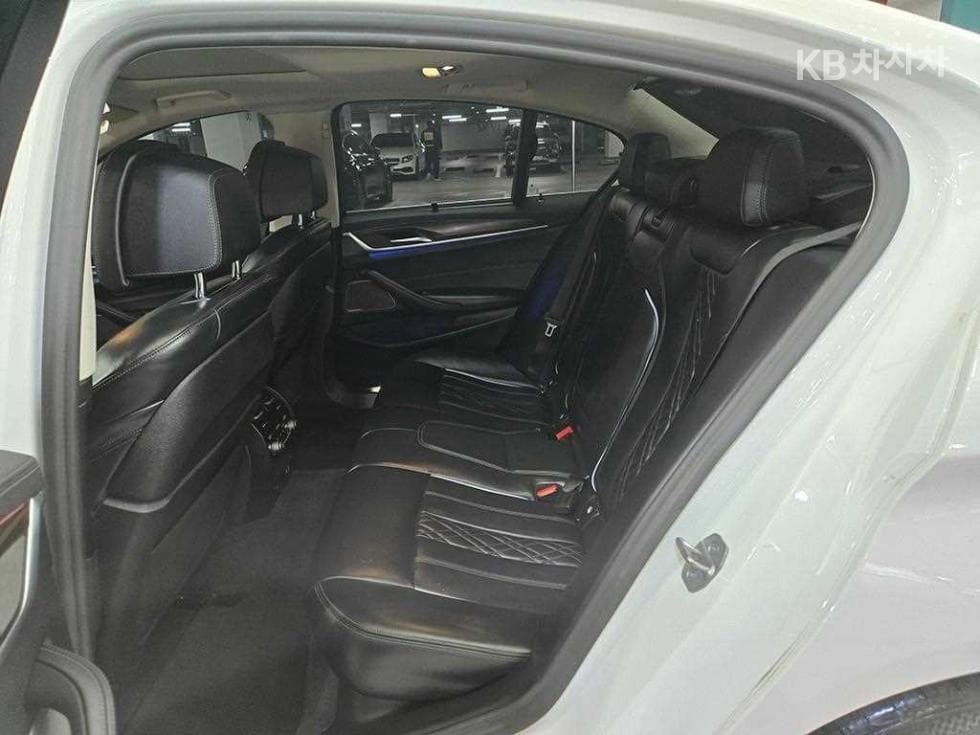 BMW 올Нов5 Серия (G30)530i xDrive Luxury - 7