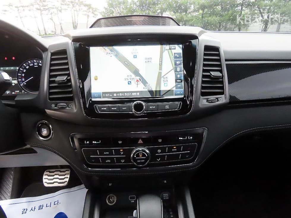 KG Mobility The New (facelift) Rexton Sports Khan2.2 4WD Prestige - 13