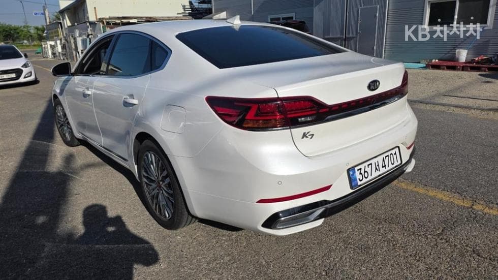 Kia K7 Premiere3.0 LPi 일반Seater Prestige - 3
