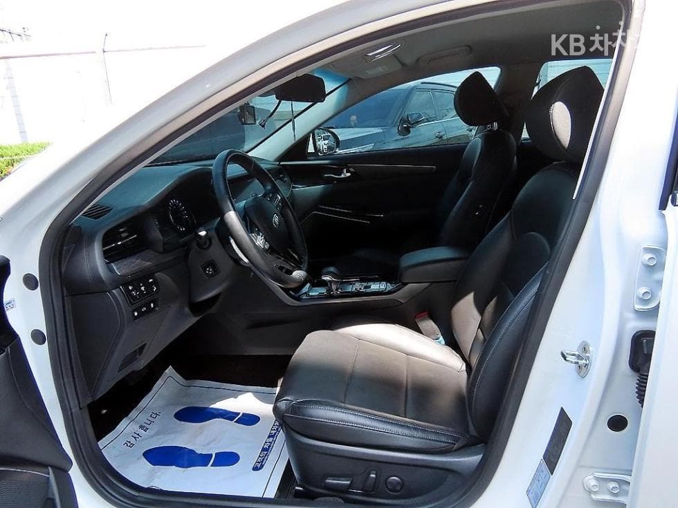 Kia K7 Premiere3.0 LPi 일반Seater Prestige - 5