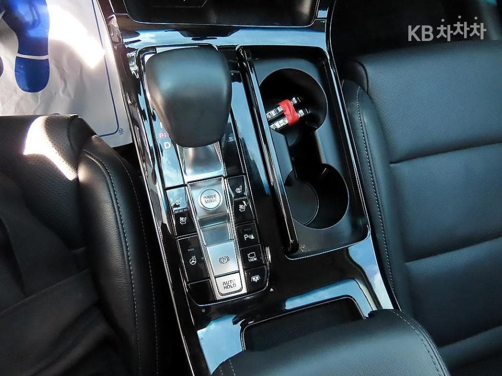 Kia K7 Premiere3.0 LPi 일반Seater Prestige - 10