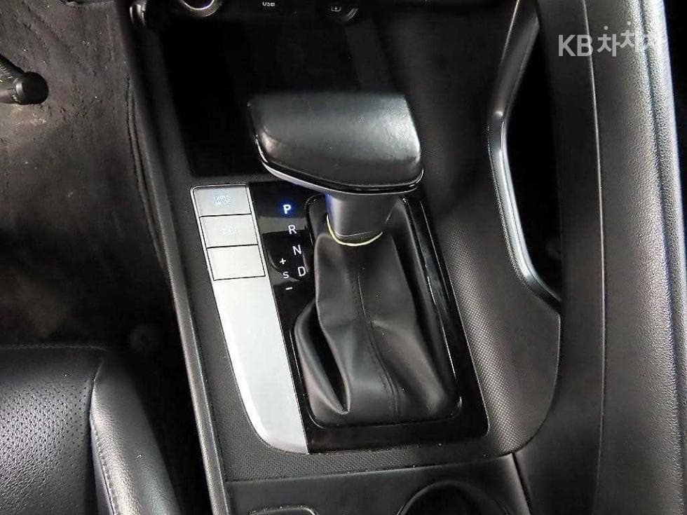 Hyundai All New Avante (Elantra)(CN7)1.6 Gasoline Modern - 9