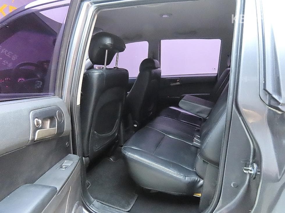 KG Mobility Korando Sports (pickup variant)CX5 2WD 클럽 - 11