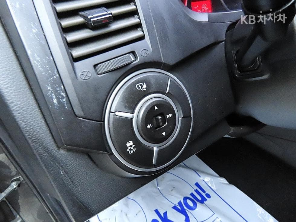 KG Mobility Korando Sports (pickup variant)CX5 2WD 클럽 - 12