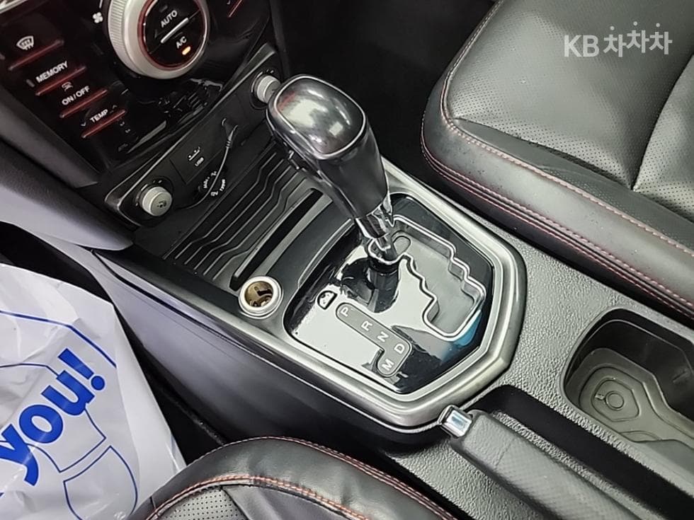 KG Mobility Tivoli Air2WD RX - 8