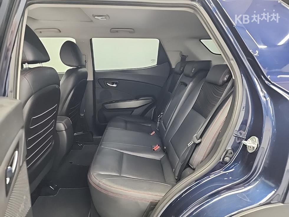KG Mobility Tivoli Air2WD RX - 12