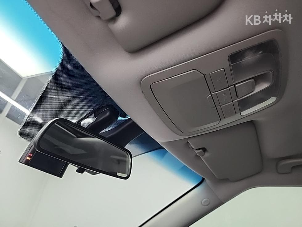 KG Mobility Tivoli Air2WD RX - 17