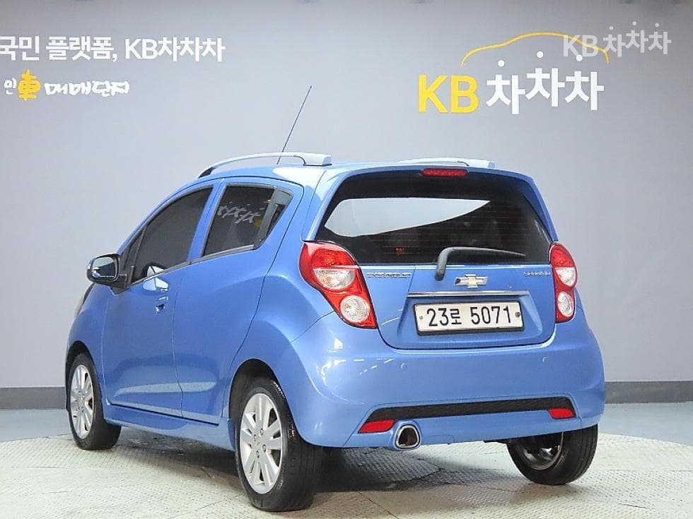 GM Korea Chevrolet SparkLT Standard - 4