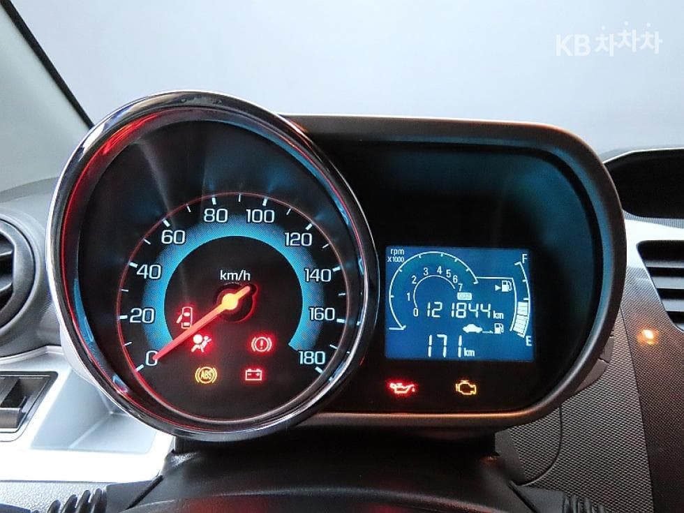 GM Korea Chevrolet SparkLT Standard - 8
