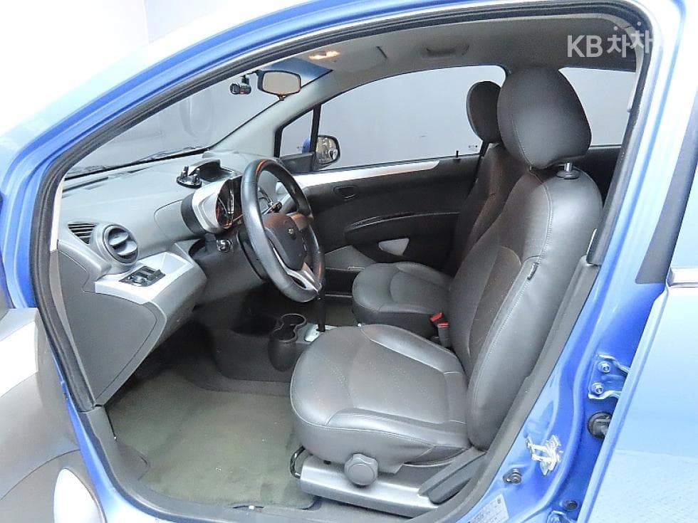 GM Korea Chevrolet SparkLT Standard - 10