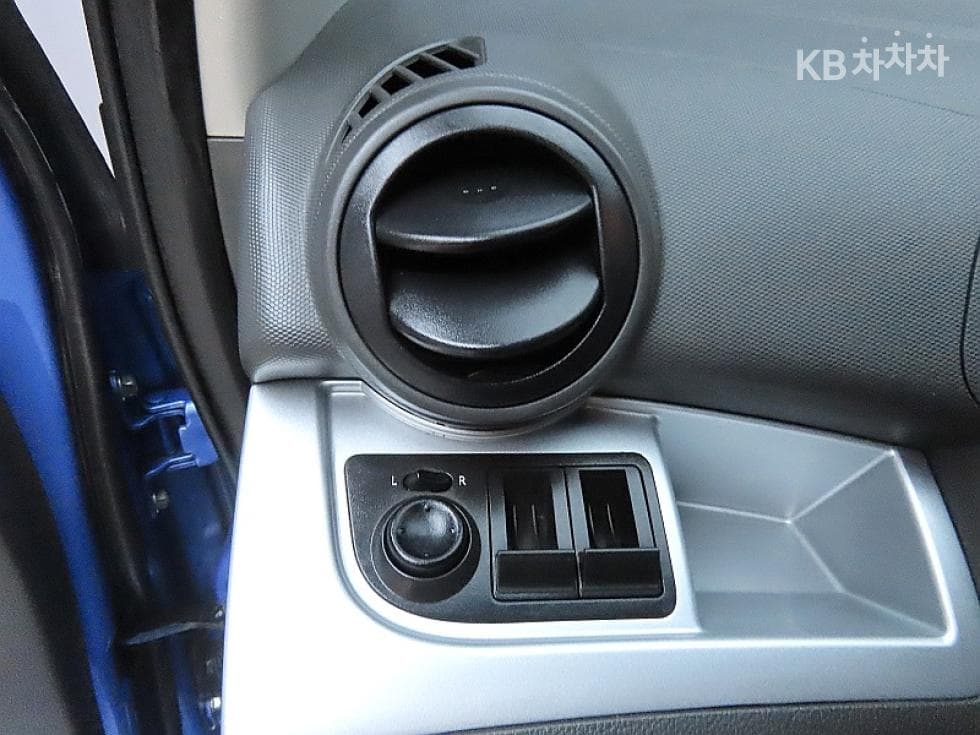 GM Korea Chevrolet SparkLT Standard - 13