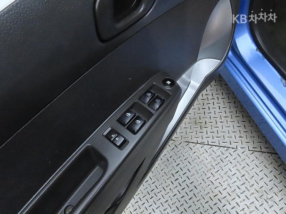 GM Korea Chevrolet SparkLT Standard - 14