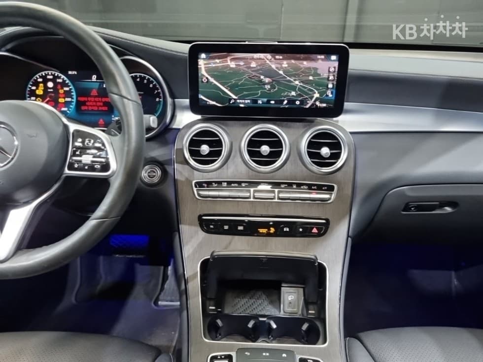 Mercedes-Benz GLC(X253)300 e 4Matic - 8