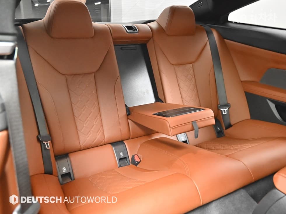 BMW 4시리즈 (G22)M440i xDrive Coupe Стандартен - 12