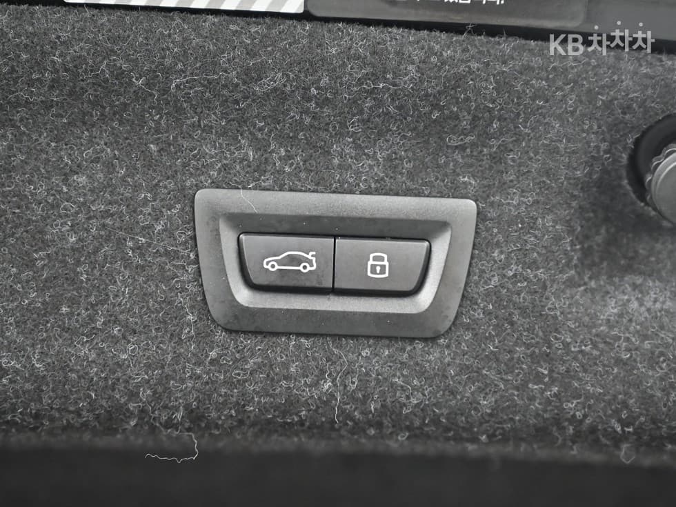 BMW 4시리즈 (G22)M440i xDrive Coupe Стандартен - 21