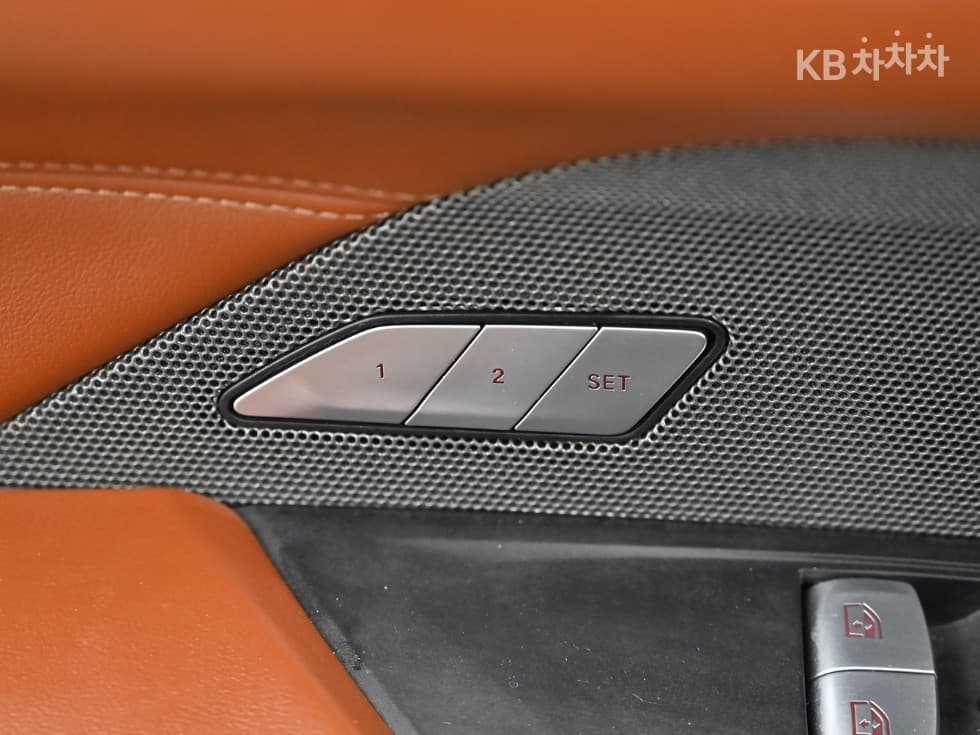 BMW 4시리즈 (G22)M440i xDrive Coupe Стандартен - 23