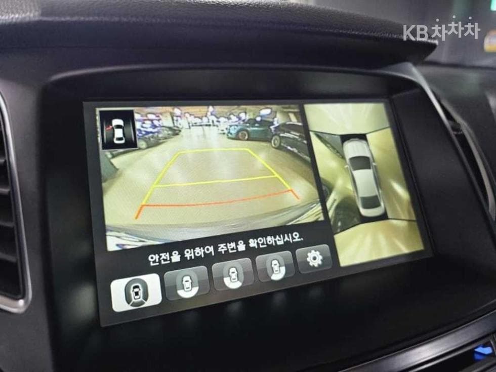Hyundai Grandeur (Azera)HGHG300 Premium - 13
