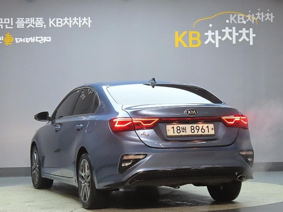 Kia All New K31.6 Gasoline Luxury - 4