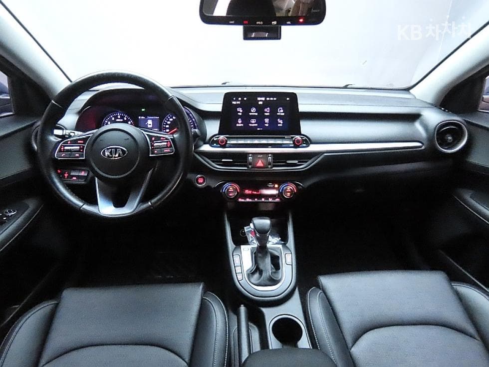 Kia All New K31.6 Gasoline Luxury - 6