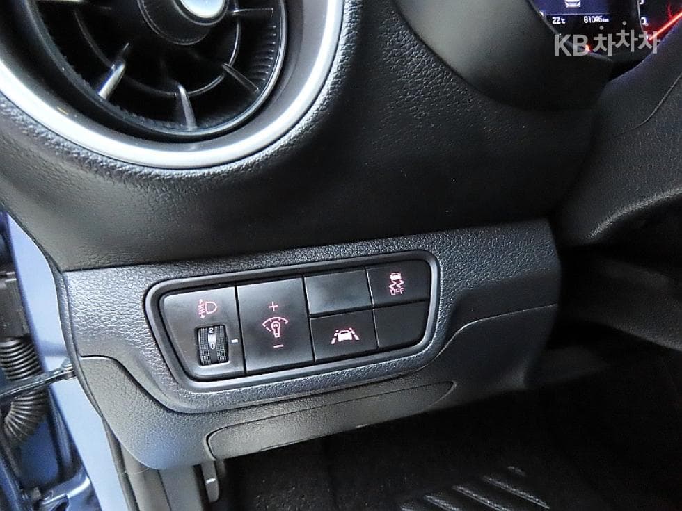 Kia All New K31.6 Gasoline Luxury - 12