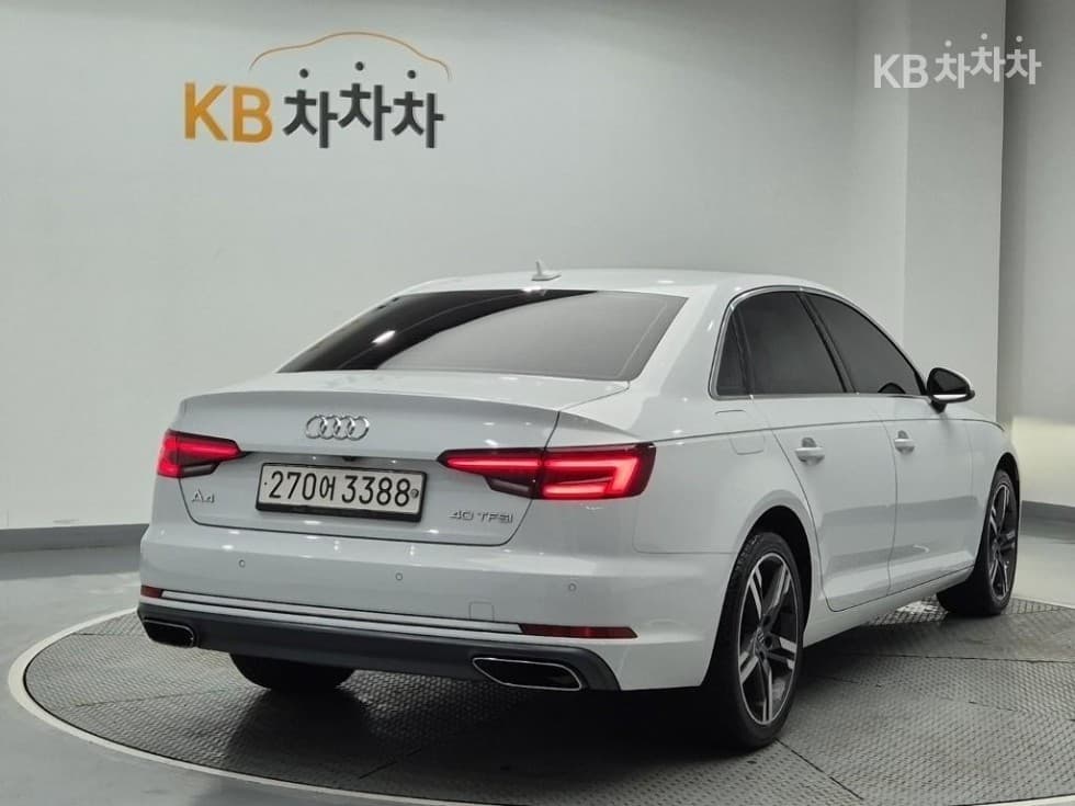 Ауди A4 (B9)40 TFSI Premium - 4